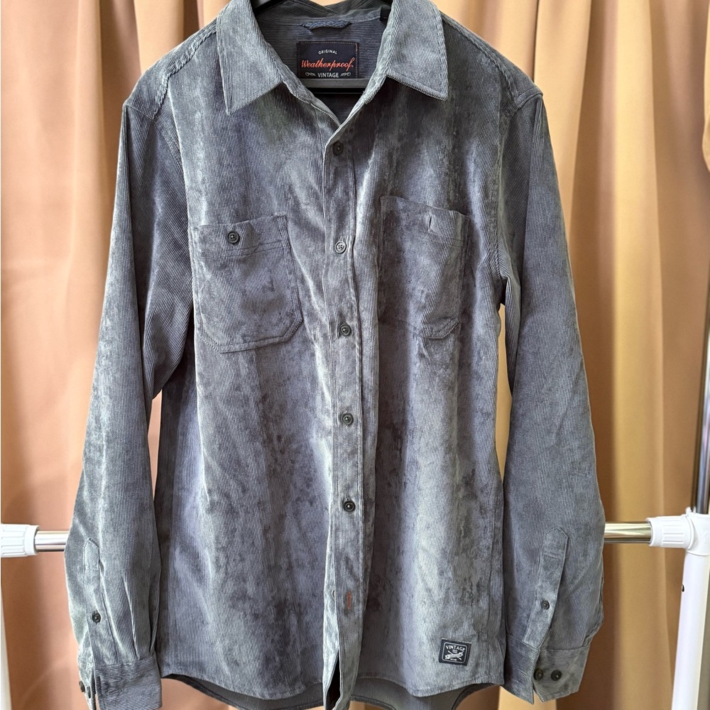 Weatherproof Vintage Gray Button Up Shirt